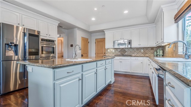 2607 Ripley Avenue, Redondo Beach, California 90278, 5 Bedrooms Bedrooms, ,2 BathroomsBathrooms,Residential,Sold,Ripley,SB19047828