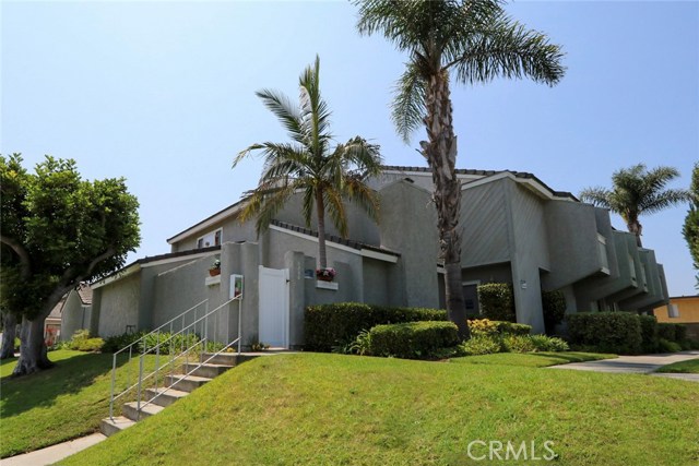 Photo of 8288 Constantine Drive, Huntington Beach, CA 92646