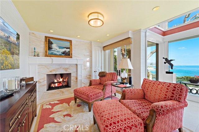 Detail Gallery Image 7 of 59 For 843 Cliff Dr, Laguna Beach,  CA 92651 - 5 Beds | 4 Baths