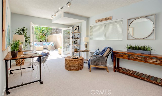 736 13th, Manhattan Beach, California 90266, 4 Bedrooms Bedrooms, ,3 BathroomsBathrooms,Residential,Sold,13th,SB19074833