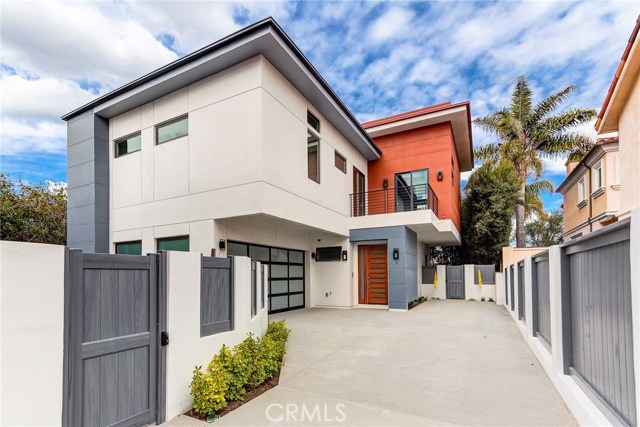 2227 Dufour Avenue, Redondo Beach, California 90278, 4 Bedrooms Bedrooms, ,3 BathroomsBathrooms,Residential,Sold,Dufour,PV18035813