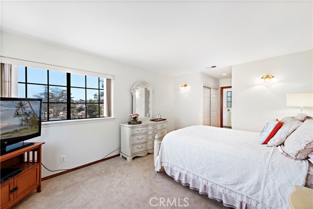 Third level bedroom with en suite bath