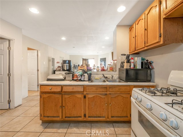 3 Bed Home for Sale in Compton, California