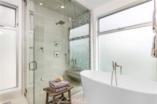 429 Marine Place, Manhattan Beach, California 90266, 4 Bedrooms Bedrooms, ,2 BathroomsBathrooms,Residential,Sold,Marine Place,SB21015394