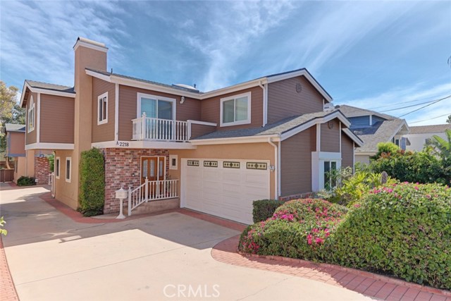 2218 Marshallfield Lane, Redondo Beach, California 90278, 4 Bedrooms Bedrooms, ,2 BathroomsBathrooms,Residential,Sold,Marshallfield,SB17165372