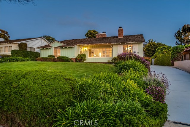 1516 Chelsea Road, Palos Verdes Estates, California 90274, 3 Bedrooms Bedrooms, ,2 BathroomsBathrooms,Residential,Sold,Chelsea,PV18124949