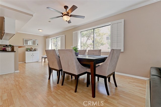 105 Irena Avenue, Redondo Beach, California 90277, 3 Bedrooms Bedrooms, ,3 BathroomsBathrooms,Residential,Sold,Irena,SB17195554