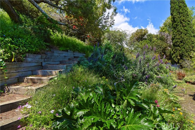 27643 Conestoga Drive, Rolling Hills Estates, California 90274, 4 Bedrooms Bedrooms, ,1 BathroomBathrooms,Residential,Sold,Conestoga,PV20074383