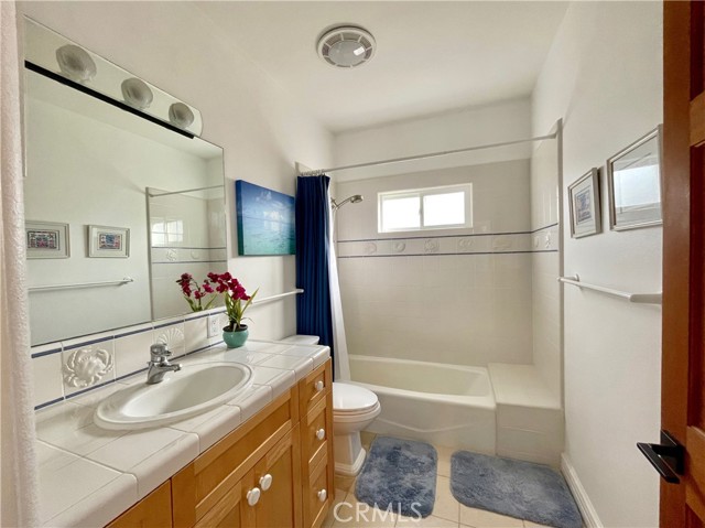808 Juanita Avenue, Redondo Beach, California 90277, 5 Bedrooms Bedrooms, ,3 BathroomsBathrooms,Residential,Sold,Juanita,IN21096343