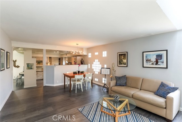 2121 Plant Avenue, Redondo Beach, California 90278, 4 Bedrooms Bedrooms, ,1 BathroomBathrooms,Residential,Sold,Plant,SB21007789