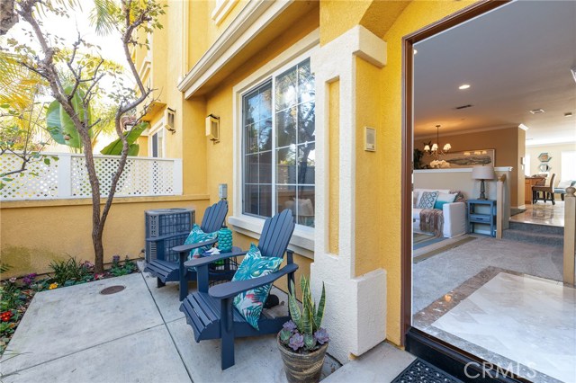 317 Garnet Street, Redondo Beach, California 90277, 4 Bedrooms Bedrooms, ,2 BathroomsBathrooms,Residential,Sold,Garnet,SB20020819