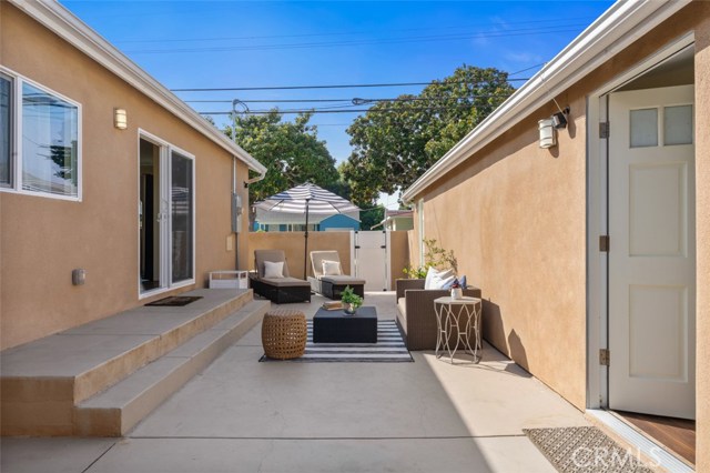 2501 Armour Lane, Redondo Beach, California 90278, 4 Bedrooms Bedrooms, ,2 BathroomsBathrooms,Residential,Sold,Armour,SB20201847