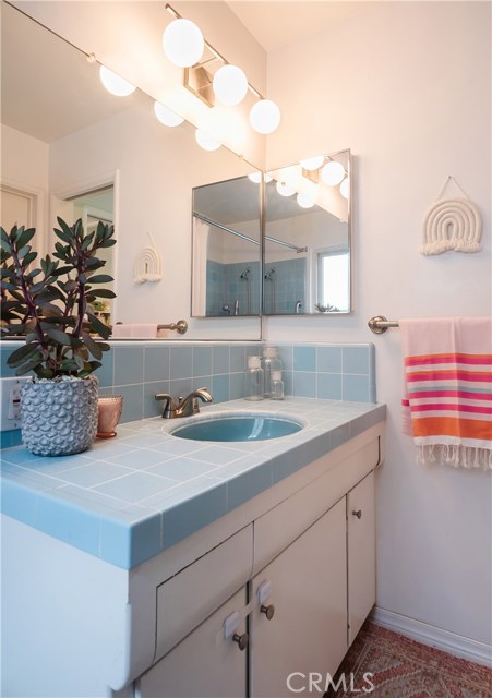 1539 Stanford Avenue, Redondo Beach, California 90278, 3 Bedrooms Bedrooms, ,1 BathroomBathrooms,Residential,Sold,Stanford,SB20109764