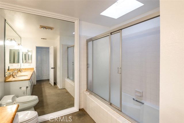 1920 Voorhees Avenue, Redondo Beach, California 90278, 3 Bedrooms Bedrooms, ,2 BathroomsBathrooms,Residential,Sold,Voorhees,SB20233656