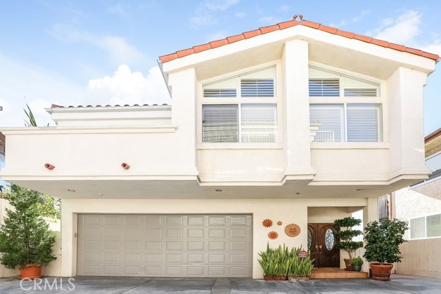 707 Juanita Avenue, Redondo Beach, California 90277, 4 Bedrooms Bedrooms, ,4 BathroomsBathrooms,Residential,Sold,Juanita,SB18032278