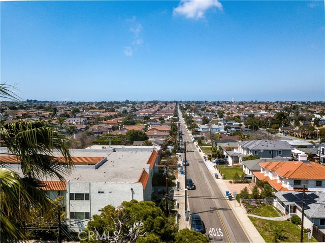 2502 Graham Avenue, Redondo Beach, California 90278, 3 Bedrooms Bedrooms, ,1 BathroomBathrooms,Residential,Sold,Graham,SB19074214