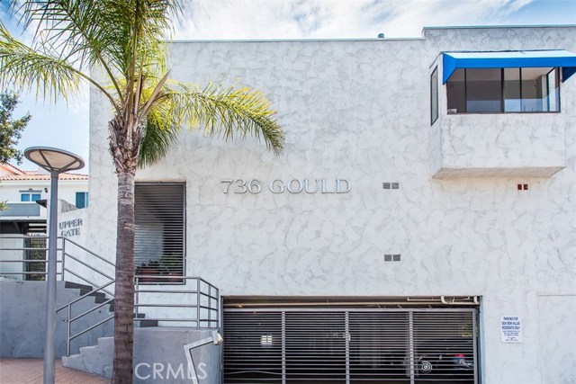 736 Gould Avenue, Hermosa Beach, California 90254, 3 Bedrooms Bedrooms, ,2 BathroomsBathrooms,Residential,Sold,Gould,SB17210470