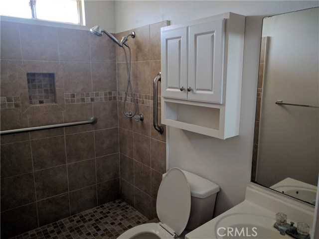2006 Perkins Lane, Redondo Beach, California 90278, 4 Bedrooms Bedrooms, ,2 BathroomsBathrooms,Residential,Sold,Perkins,PW17205927