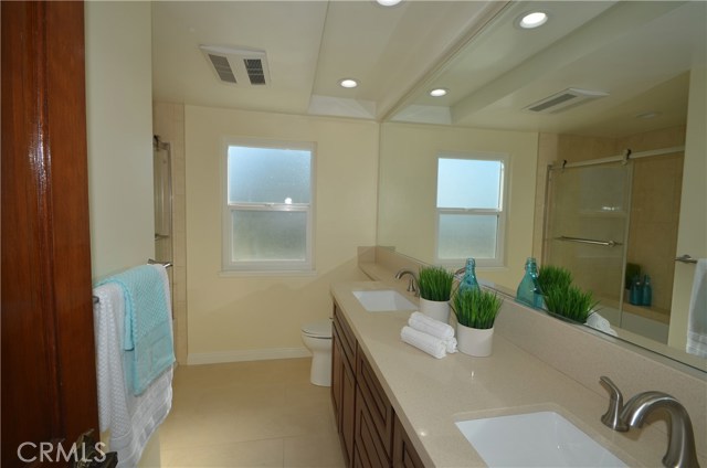 34 Country Lane, Rolling Hills Estates, California 90274, 4 Bedrooms Bedrooms, ,4 BathroomsBathrooms,Residential,Sold,Country,PV18219056
