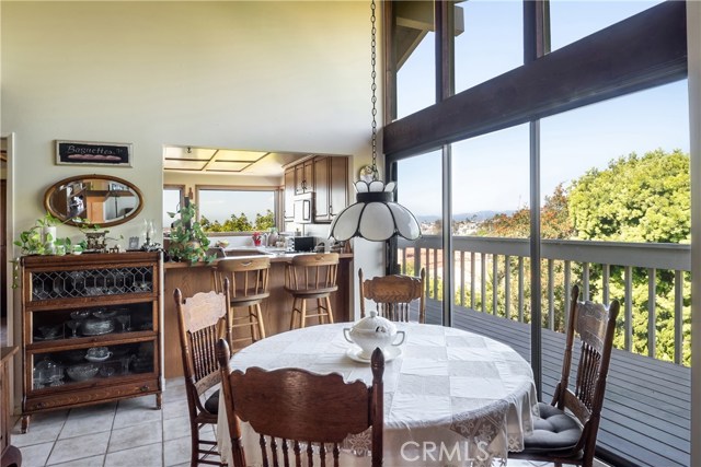 815 1st Street, Manhattan Beach, California 90266, 4 Bedrooms Bedrooms, ,3 BathroomsBathrooms,Residential,Sold,1st,SB20096904