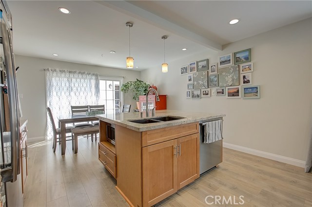 2614 184th Street, Redondo Beach, California 90278, 3 Bedrooms Bedrooms, ,2 BathroomsBathrooms,Residential,Sold,184th,SB20179705