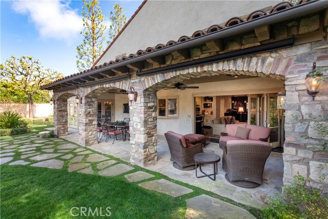 29 Country Meadow Road, Rolling Hills Estates, California 90274, 4 Bedrooms Bedrooms, ,5 BathroomsBathrooms,Residential,Sold,Country Meadow,SB20186636