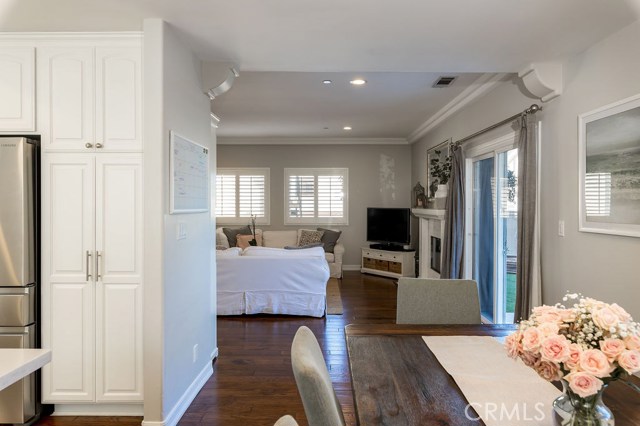 1817 Clark Lane, Redondo Beach, California 90278, 4 Bedrooms Bedrooms, ,2 BathroomsBathrooms,Residential,Sold,Clark,SB20030318