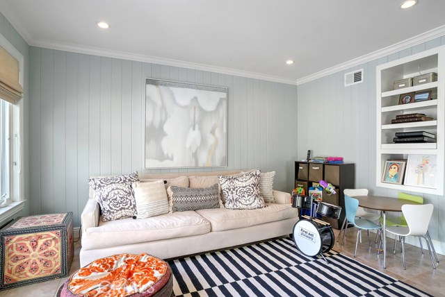 2300 Poinsettia Avenue, Manhattan Beach, California 90266, 4 Bedrooms Bedrooms, ,3 BathroomsBathrooms,Residential,Sold,Poinsettia,SB17106769