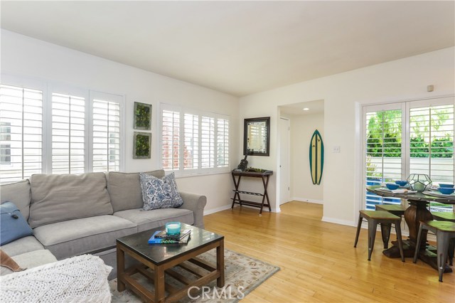 2621 Voorhees Avenue, Redondo Beach, California 90278, 3 Bedrooms Bedrooms, ,2 BathroomsBathrooms,Residential,Sold,Voorhees,SB17083243