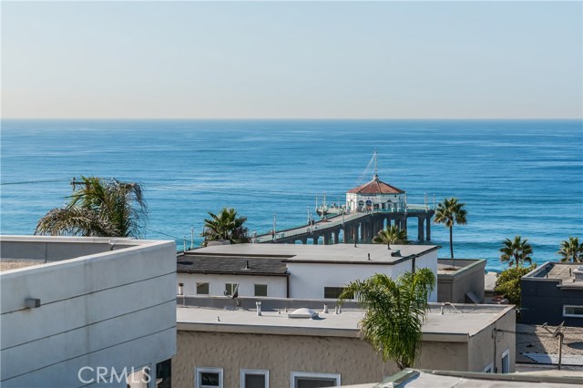 1209 Bayview Drive, Manhattan Beach, California 90266, 2 Bedrooms Bedrooms, ,1 BathroomBathrooms,Residential,Sold,Bayview,SB19189797