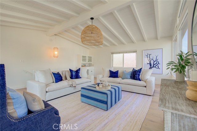 436 1st Street, Manhattan Beach, California 90266, 4 Bedrooms Bedrooms, ,2 BathroomsBathrooms,Residential,Sold,1st,SB20048897