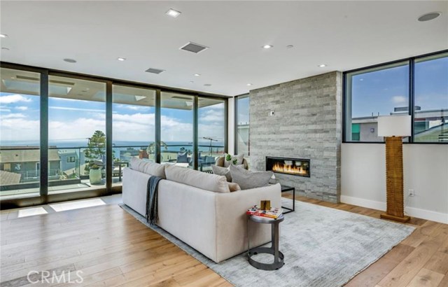 3203 Vista Drive, Manhattan Beach, California 90266, 5 Bedrooms Bedrooms, ,3 BathroomsBathrooms,Residential,Sold,Vista,SB19285710