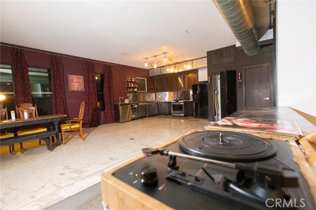 Main, 92701, ,For Sale,Main,PW20195641