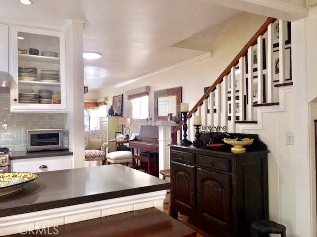 469 32nd Street, Manhattan Beach, California 90266, 3 Bedrooms Bedrooms, ,Residential,Sold,32nd,SB19142309