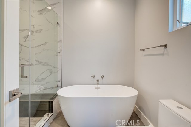 1807 Green Lane, Redondo Beach, California 90278, 5 Bedrooms Bedrooms, ,5 BathroomsBathrooms,Residential,Sold,Green,PV19214279
