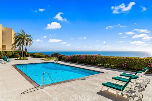 3200 La Rotonda Drive, Rancho Palos Verdes, California 90275, 3 Bedrooms Bedrooms, ,2 BathroomsBathrooms,Residential,Sold,La Rotonda,OC21046603