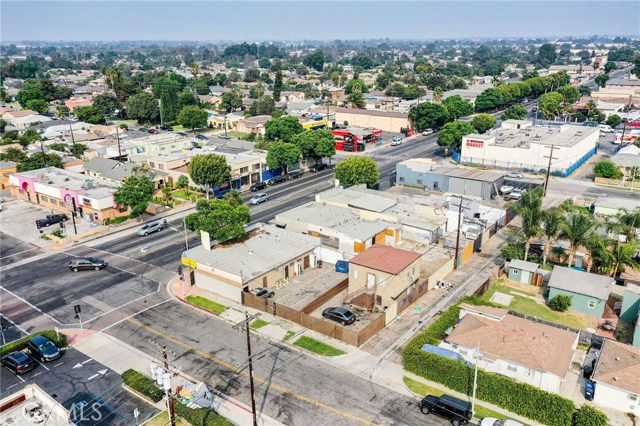 1800 E Alondra Boulevard, Los Angeles, California 90221, ,MULTI-FAMILY,For sale,Alondra,PW20260062