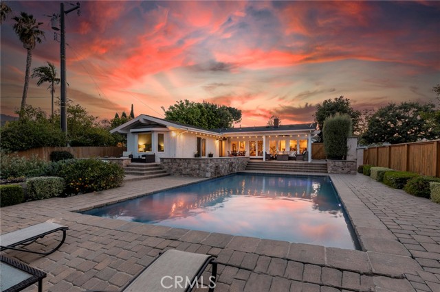 10 Sunnyfield Drive, Rolling Hills Estates, California 90274, 3 Bedrooms Bedrooms, ,2 BathroomsBathrooms,Residential,Sold,Sunnyfield,SB21066576