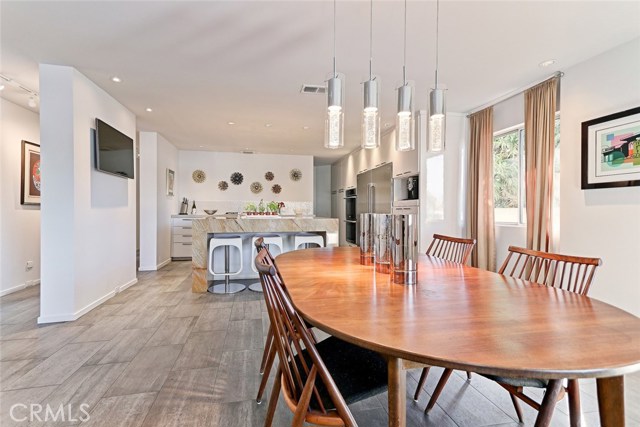 1818 Spreckels Lane, Redondo Beach, California 90278, 4 Bedrooms Bedrooms, ,3 BathroomsBathrooms,Residential,Sold,Spreckels,SB17228588