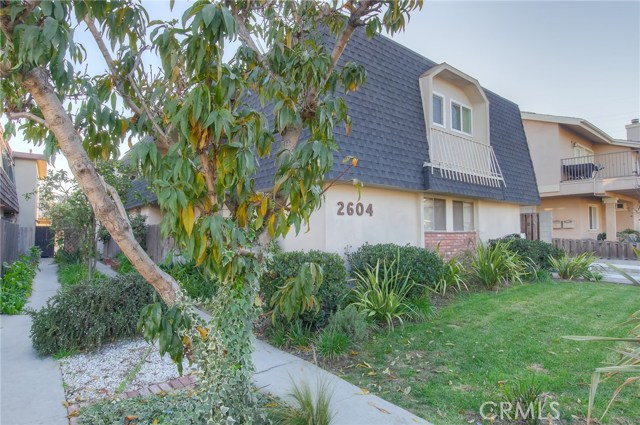 2604 Gates Avenue, Redondo Beach, California 90278, 2 Bedrooms Bedrooms, ,2 BathroomsBathrooms,Residential,Sold,Gates,SB17273639