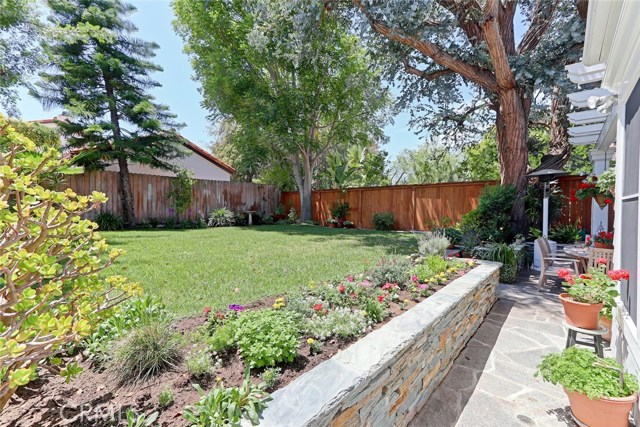 Beautiful garden area with stacked stone.