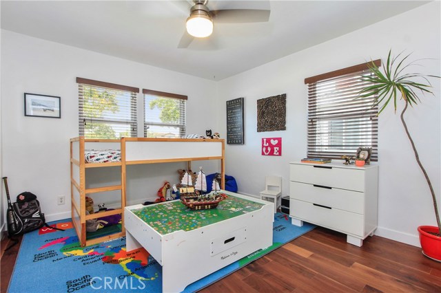 702 Maria Avenue, Redondo Beach, California 90277, 4 Bedrooms Bedrooms, ,2 BathroomsBathrooms,Residential,Sold,Maria,SB19137307