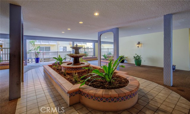 1707 Pacific Coast, Hermosa Beach, California 90254, 2 Bedrooms Bedrooms, ,2 BathroomsBathrooms,Residential,Sold,Pacific Coast,SB19021839