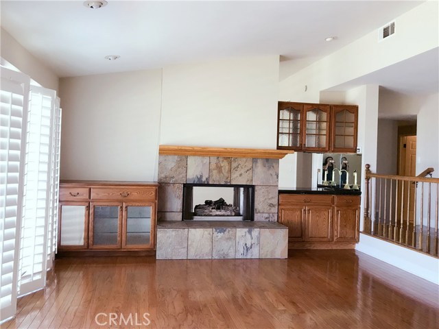142 Aspen Way, Rolling Hills Estates, California 90274, 3 Bedrooms Bedrooms, ,1 BathroomBathrooms,Residential,Sold,Aspen,AR17193467