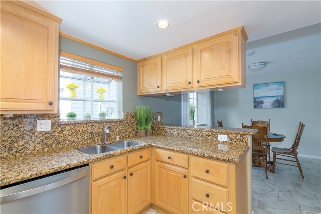 121 Lucia Avenue, Redondo Beach, California 90277, 3 Bedrooms Bedrooms, ,3 BathroomsBathrooms,Residential,Sold,Lucia,SB18013096