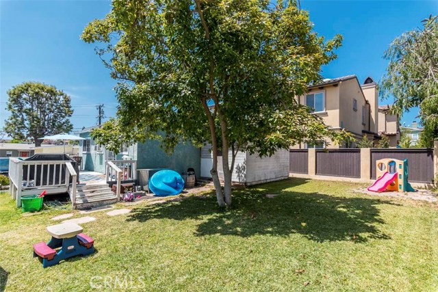 1907 Plant Avenue, Redondo Beach, California 90278, ,Residential Income,Sold,Plant,SB18132488