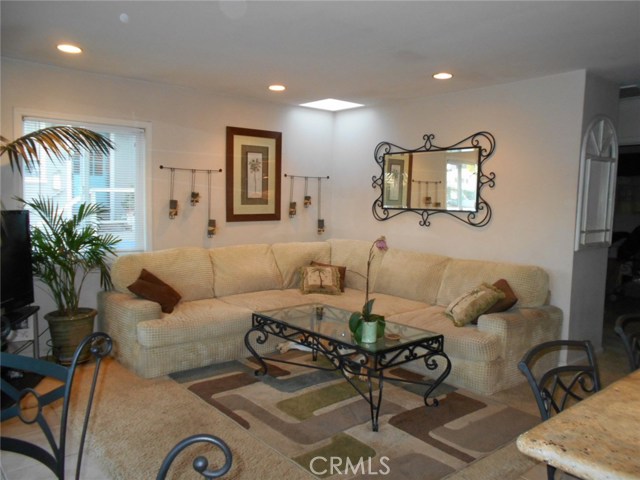 515 Judy Drive, Redondo Beach, California 90277, 2 Bedrooms Bedrooms, ,1 BathroomBathrooms,Residential,Sold,Judy,SB18013420