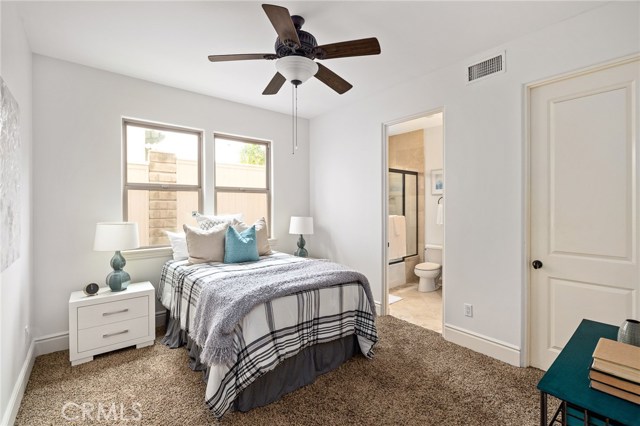 556 Helberta Avenue, Redondo Beach, California 90277, 4 Bedrooms Bedrooms, ,3 BathroomsBathrooms,Residential,Sold,Helberta,SB20115662