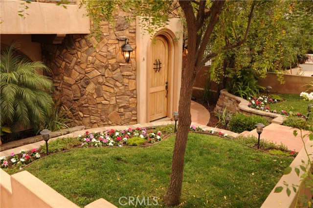 713 JUANITA, Redondo Beach, California 90277, 3 Bedrooms Bedrooms, ,2 BathroomsBathrooms,Residential,Sold,JUANITA,SB17176144