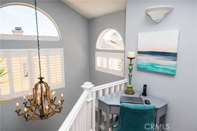 1705 Marshallfield Lane, Redondo Beach, California 90278, 4 Bedrooms Bedrooms, ,2 BathroomsBathrooms,Residential,Sold,Marshallfield,SB21036062